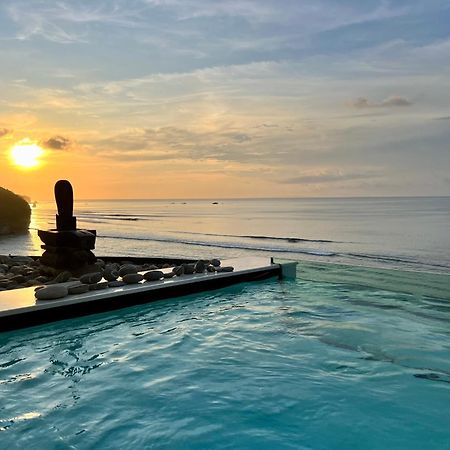 Morabito Art Cliff Villa Uluwatu  Exterior photo