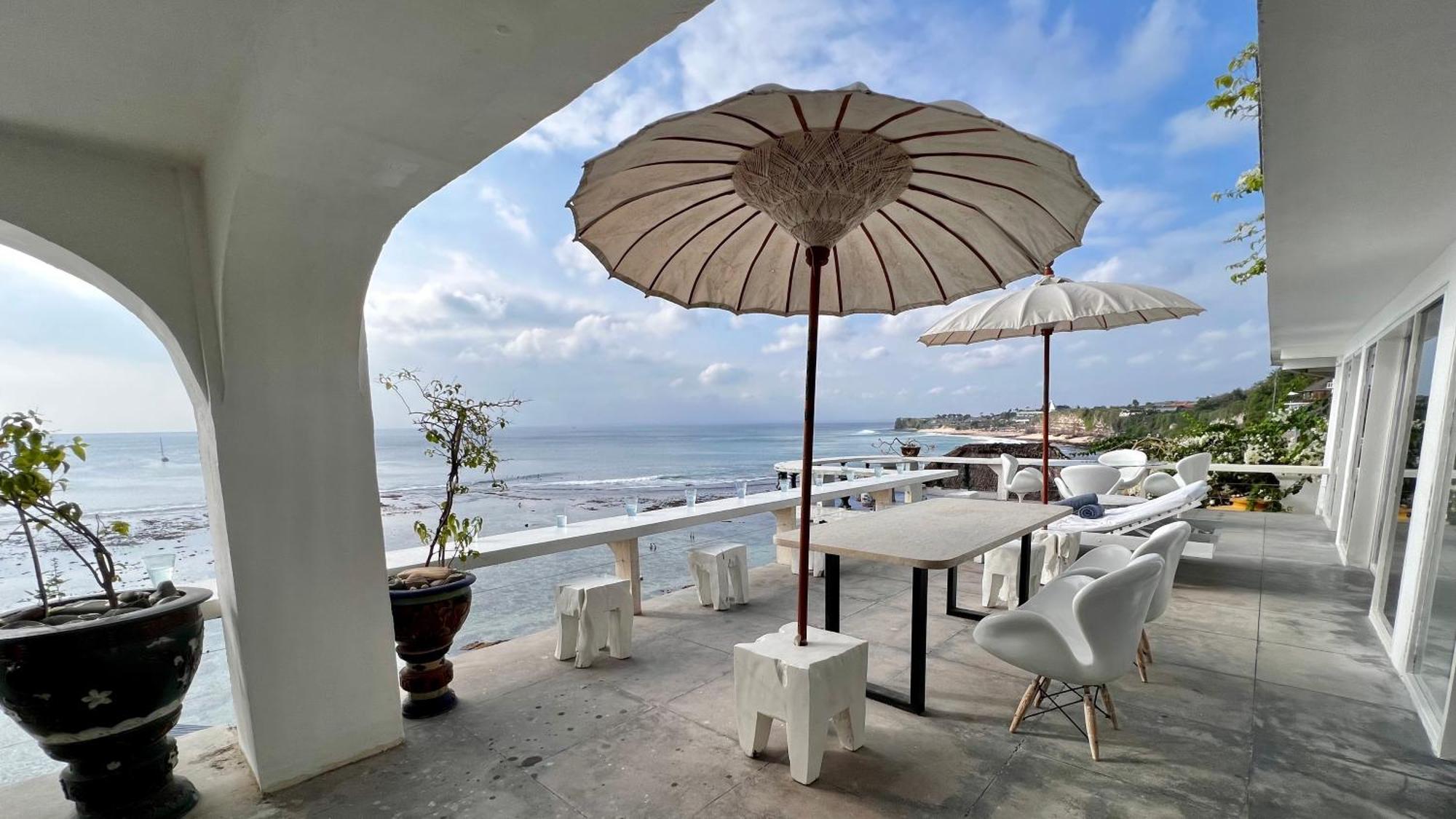 Morabito Art Cliff Villa Uluwatu  Exterior photo
